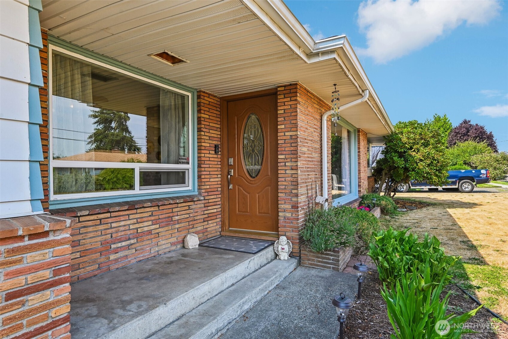 1313 F Street Property Photo 6
