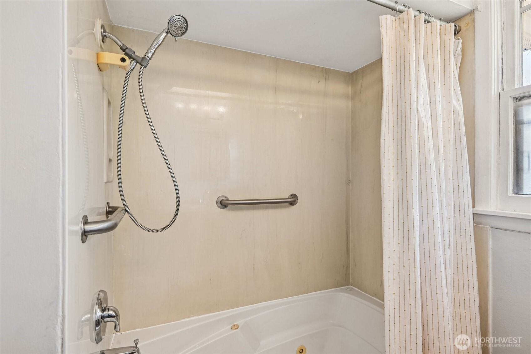 1313 F Street Property Photo 22