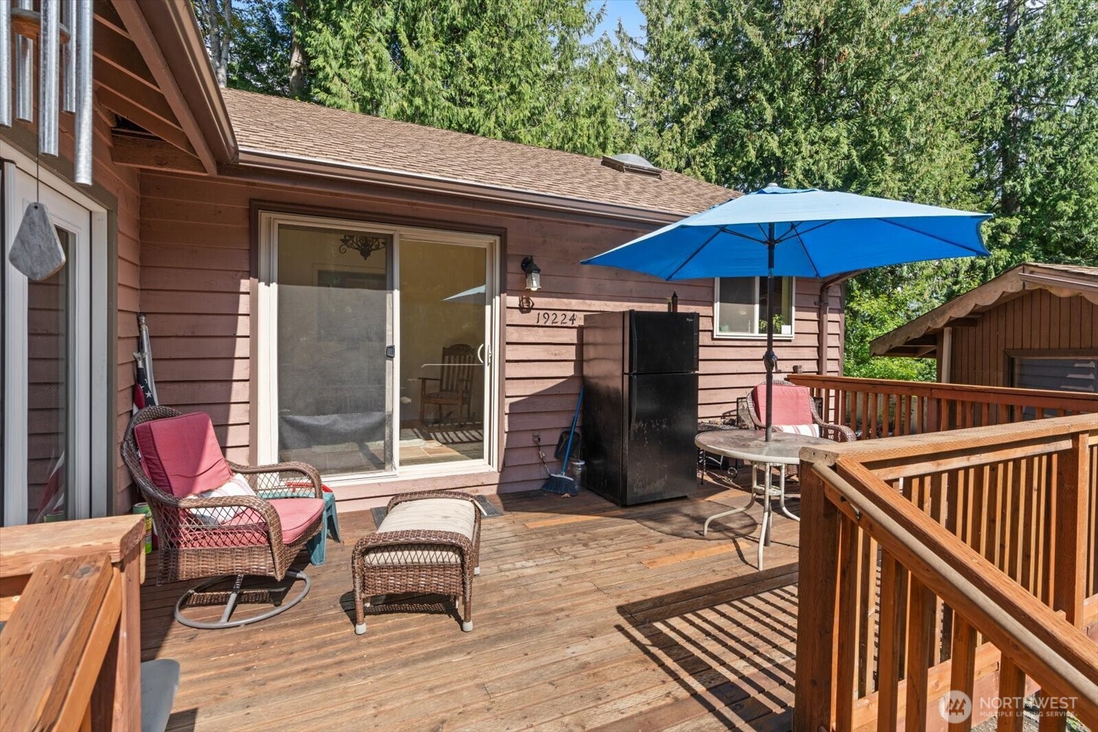 19224 Sprague Drive Property Photo 6
