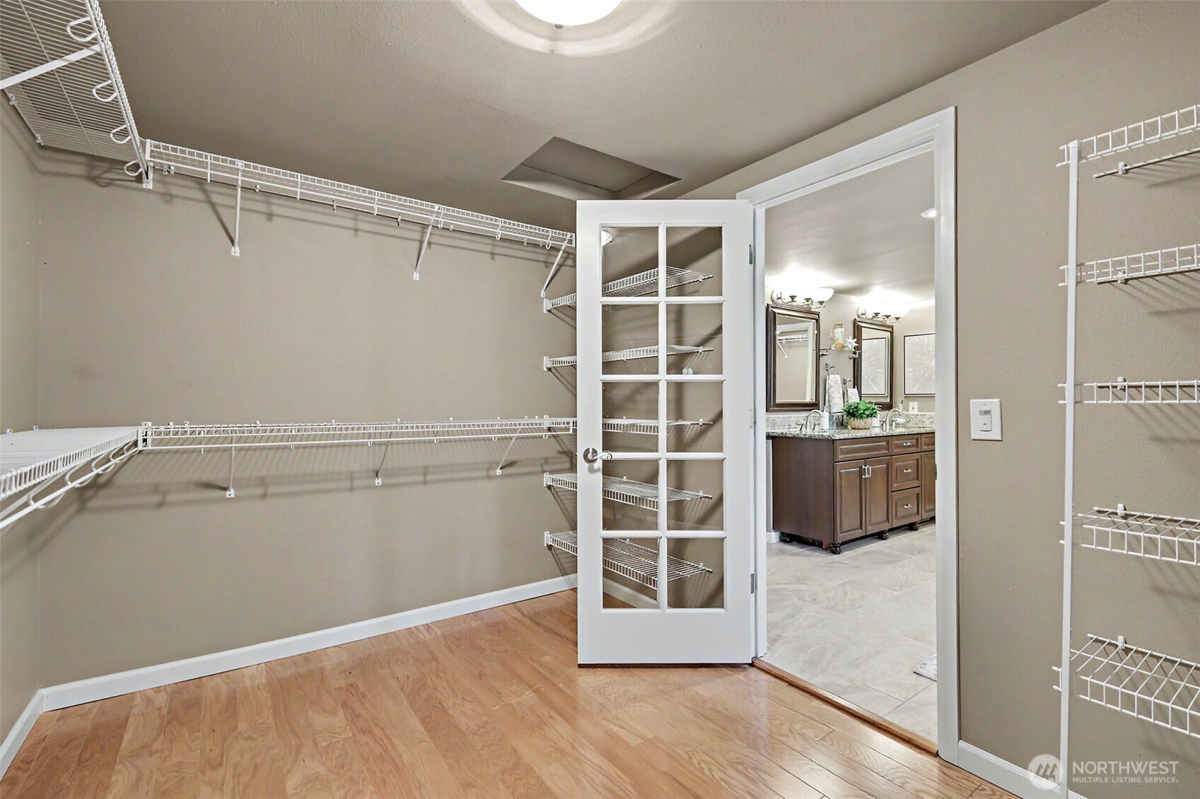 7903 Onyx Court Property Photo 29