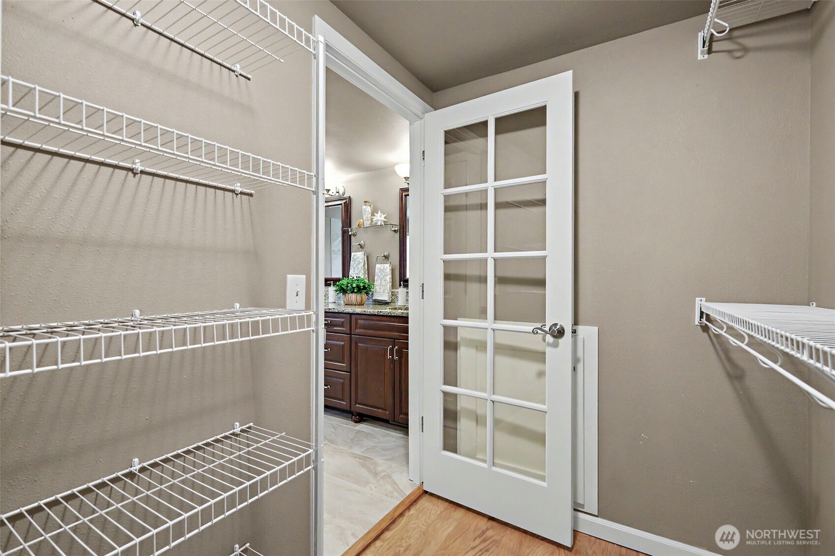 7903 Onyx Court Property Photo 30