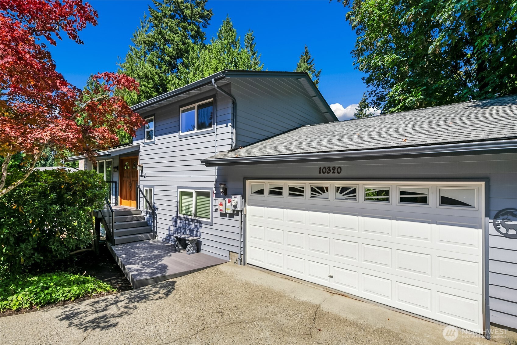 10320 NE 123rd Place Property Photo 1