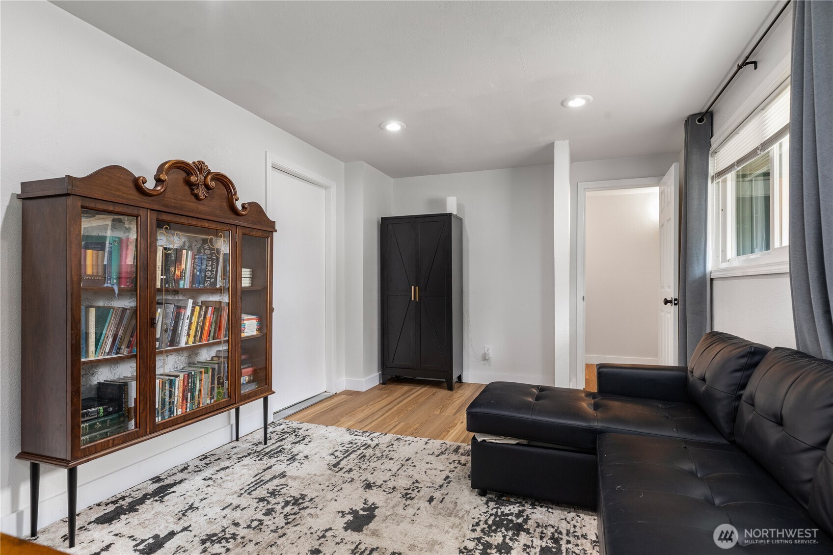 467 Nw 8th Avenue Property Photo 17