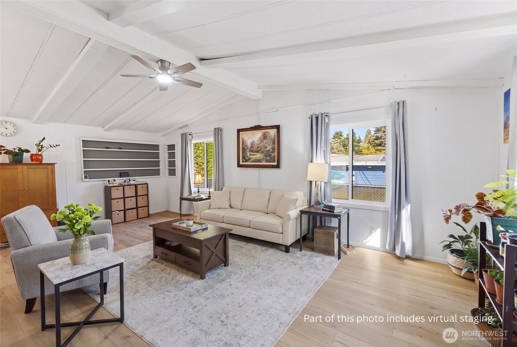 207 Shallow Shore Road Property Photo 9