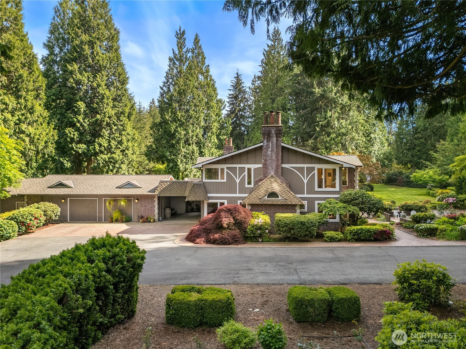 11710 60th Street Property Photo 5