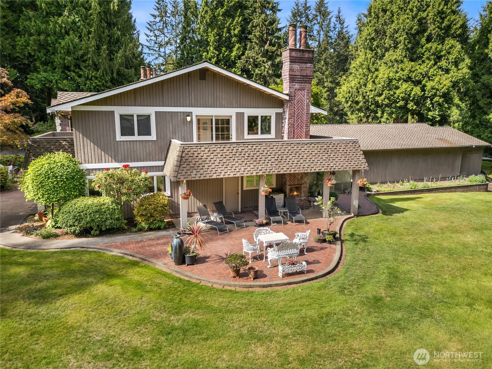 11710 60th Street Property Photo 6