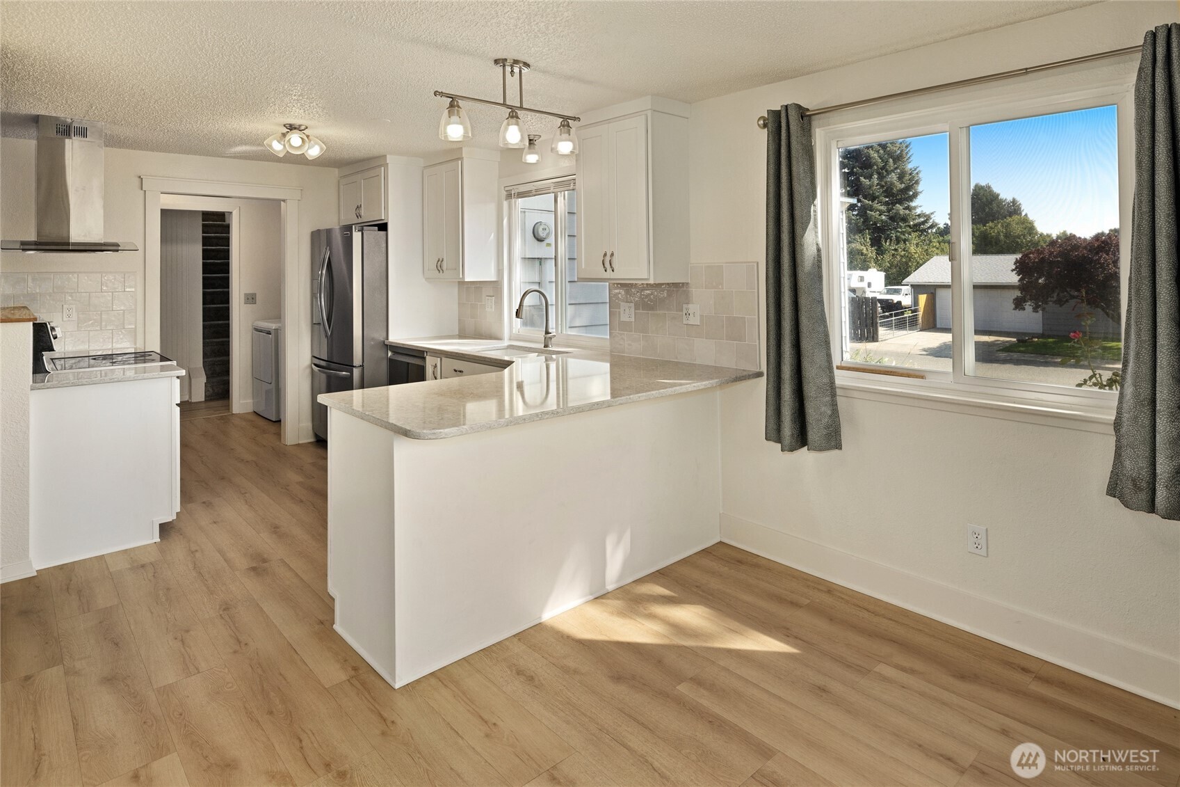 2102 N Parklane Avenue Property Photo 7