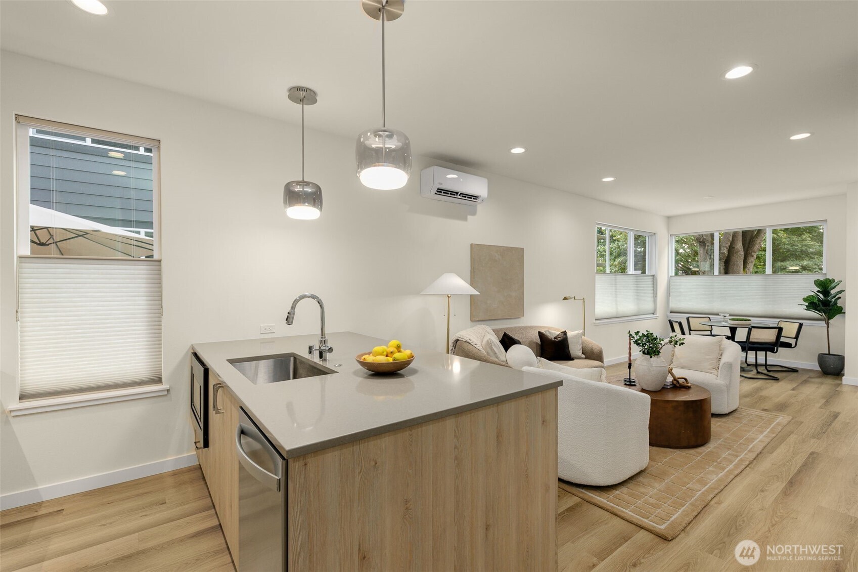 115 B N 105th Street Property Photo 13
