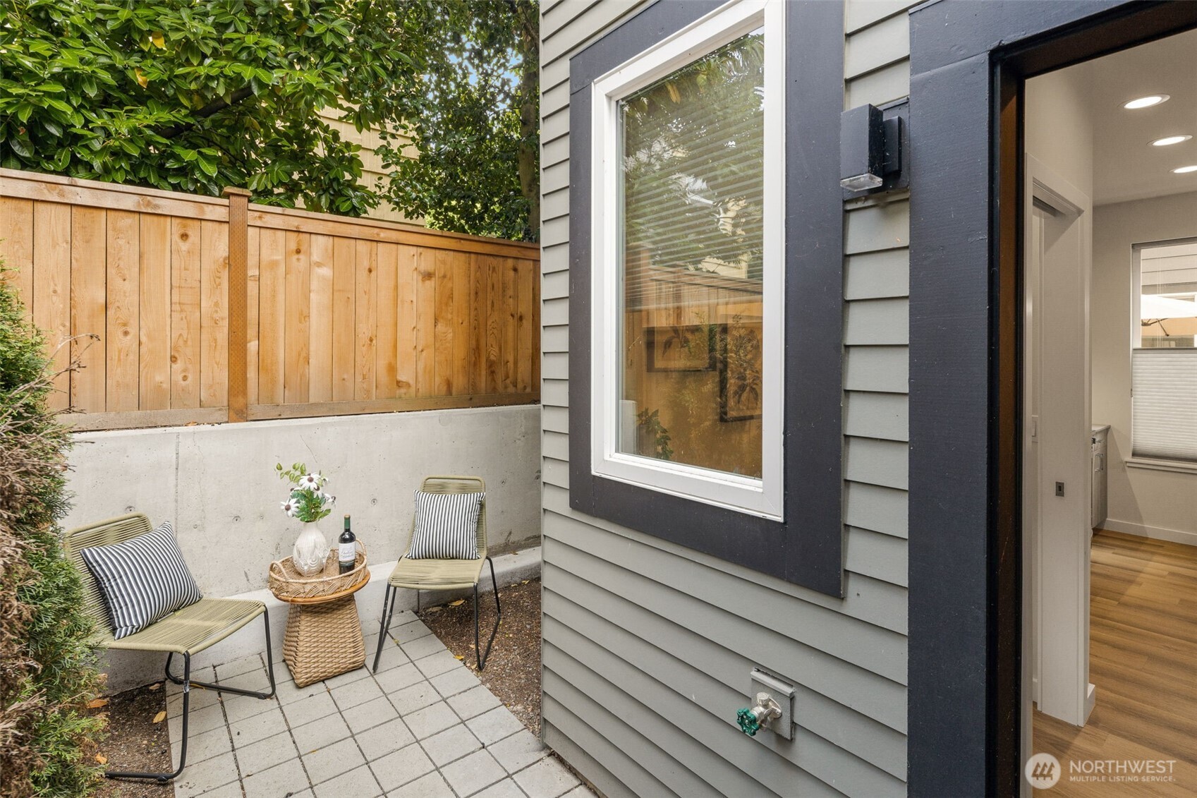115 B N 105th Street Property Photo 25