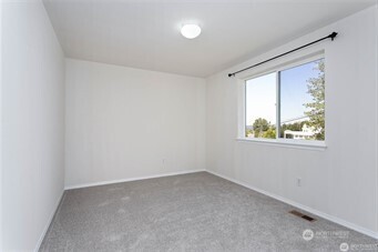 520 S 53rd Place Property Photo 15
