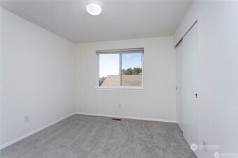 520 S 53rd Place Property Photo 17