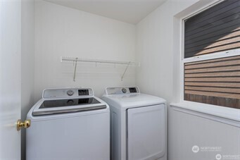 520 S 53rd Place Property Photo 19