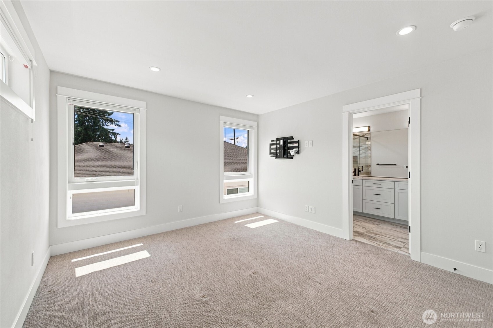 8121 35th Street Property Photo 25