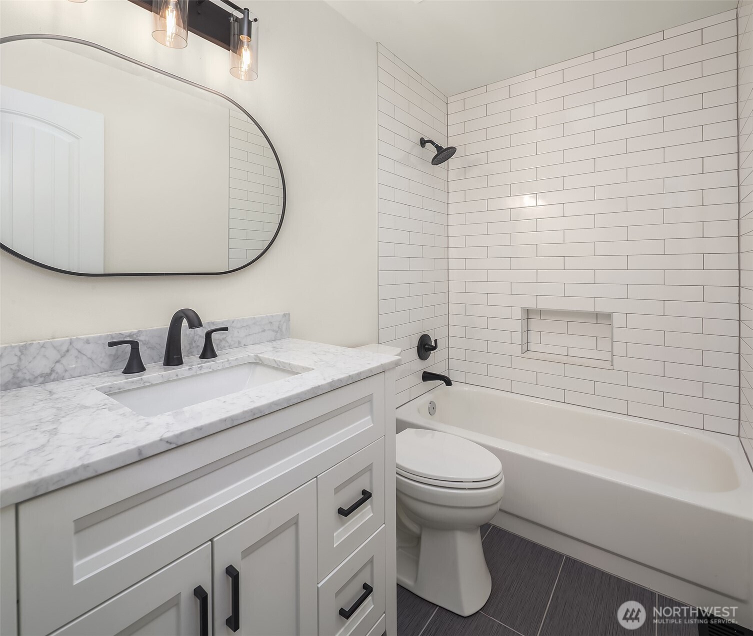 8623 242nd Street Property Photo 25