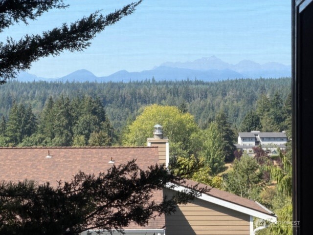 20198 Viking Crest Loop 8-201 Property Photo 16