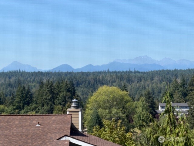 20198 Viking Crest Loop 8-201 Property Photo 17