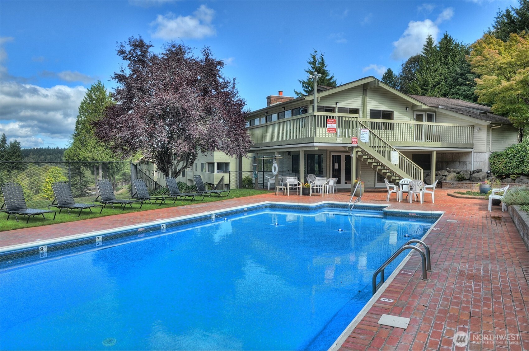 20198 Viking Crest Loop 8-201 Property Photo 37