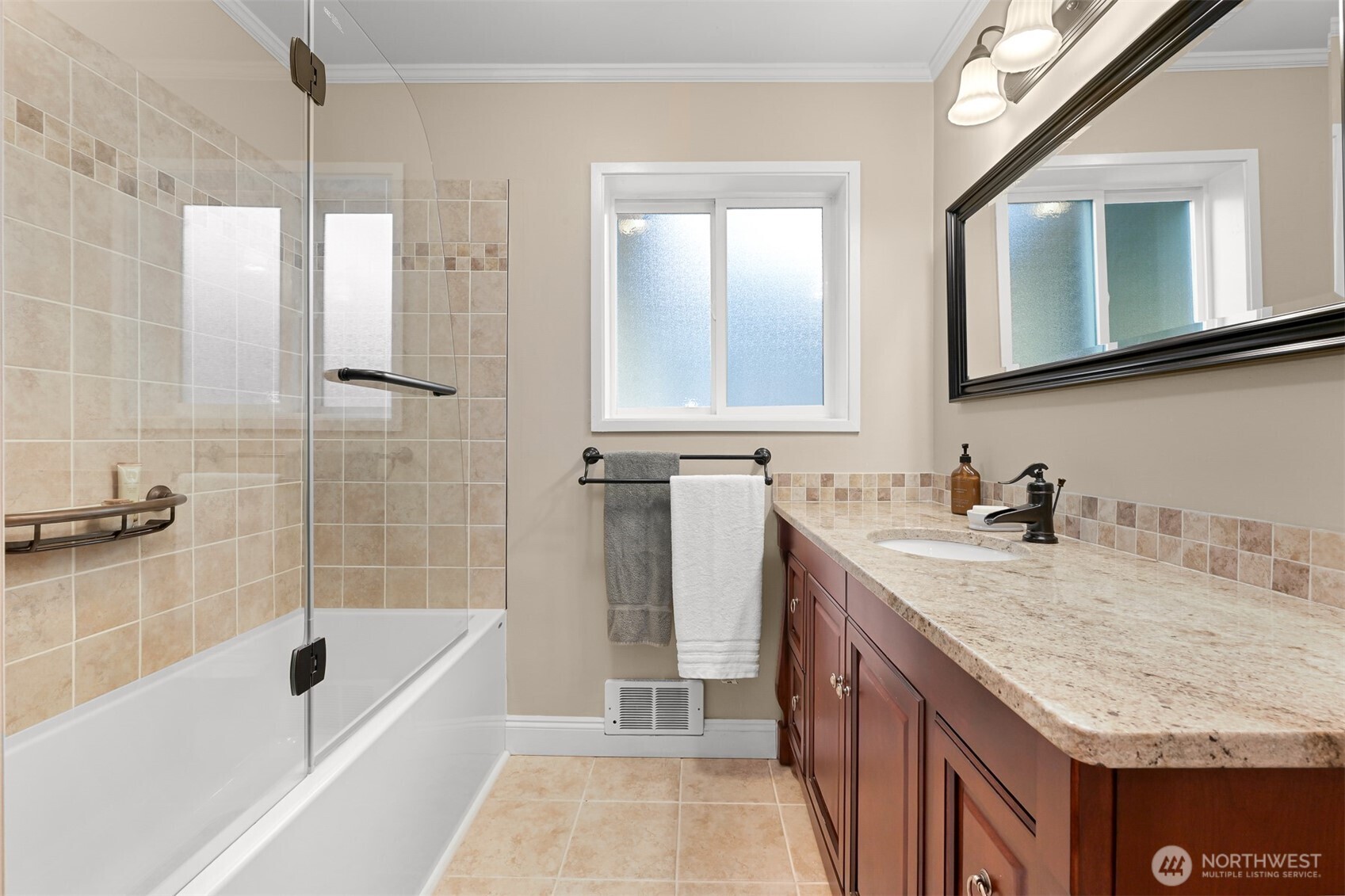 424 14th Street 403 Property Photo 33