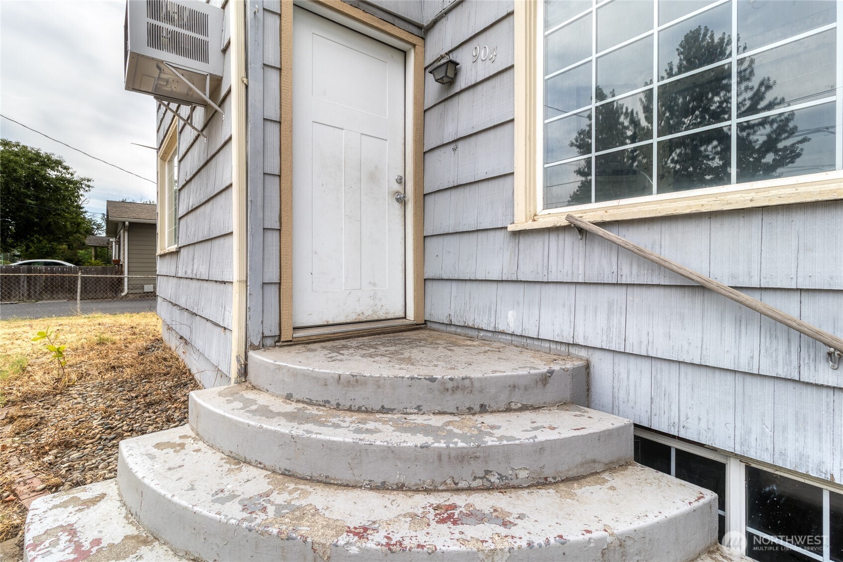 904 Se Birch Avenue Property Photo 15