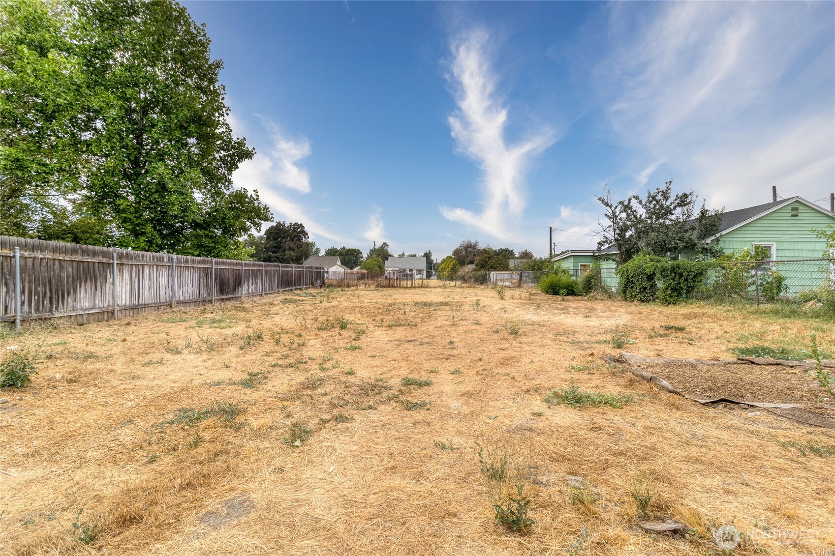 904 Se Birch Avenue Property Photo 38