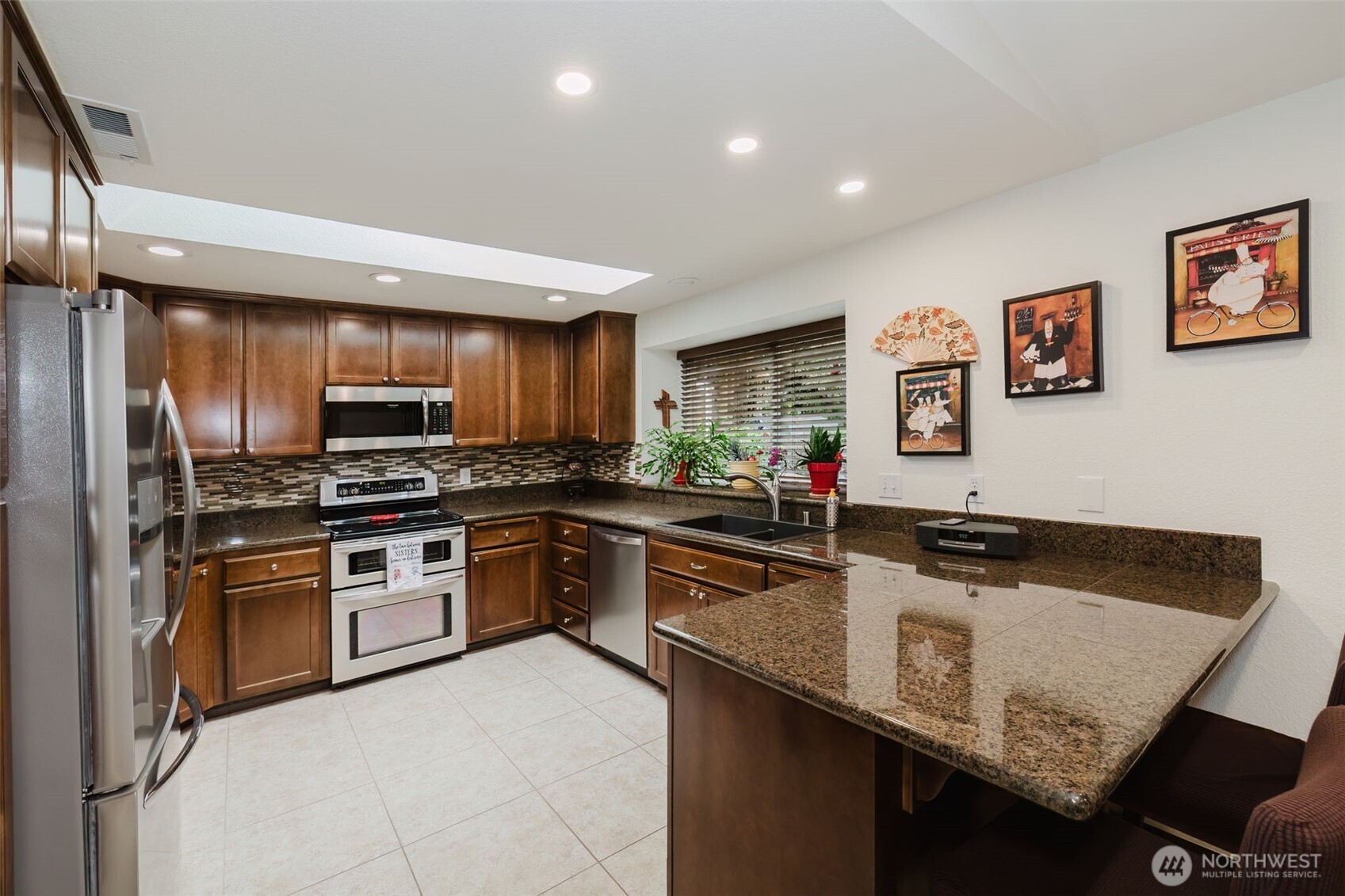 3614 3616 Crestview Drive Property Photo 13
