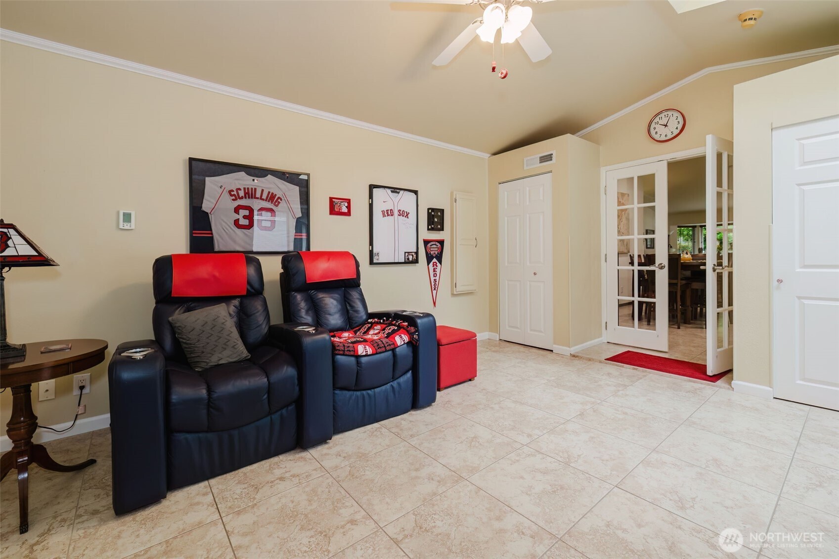 3614 3616 Crestview Drive Property Photo 18