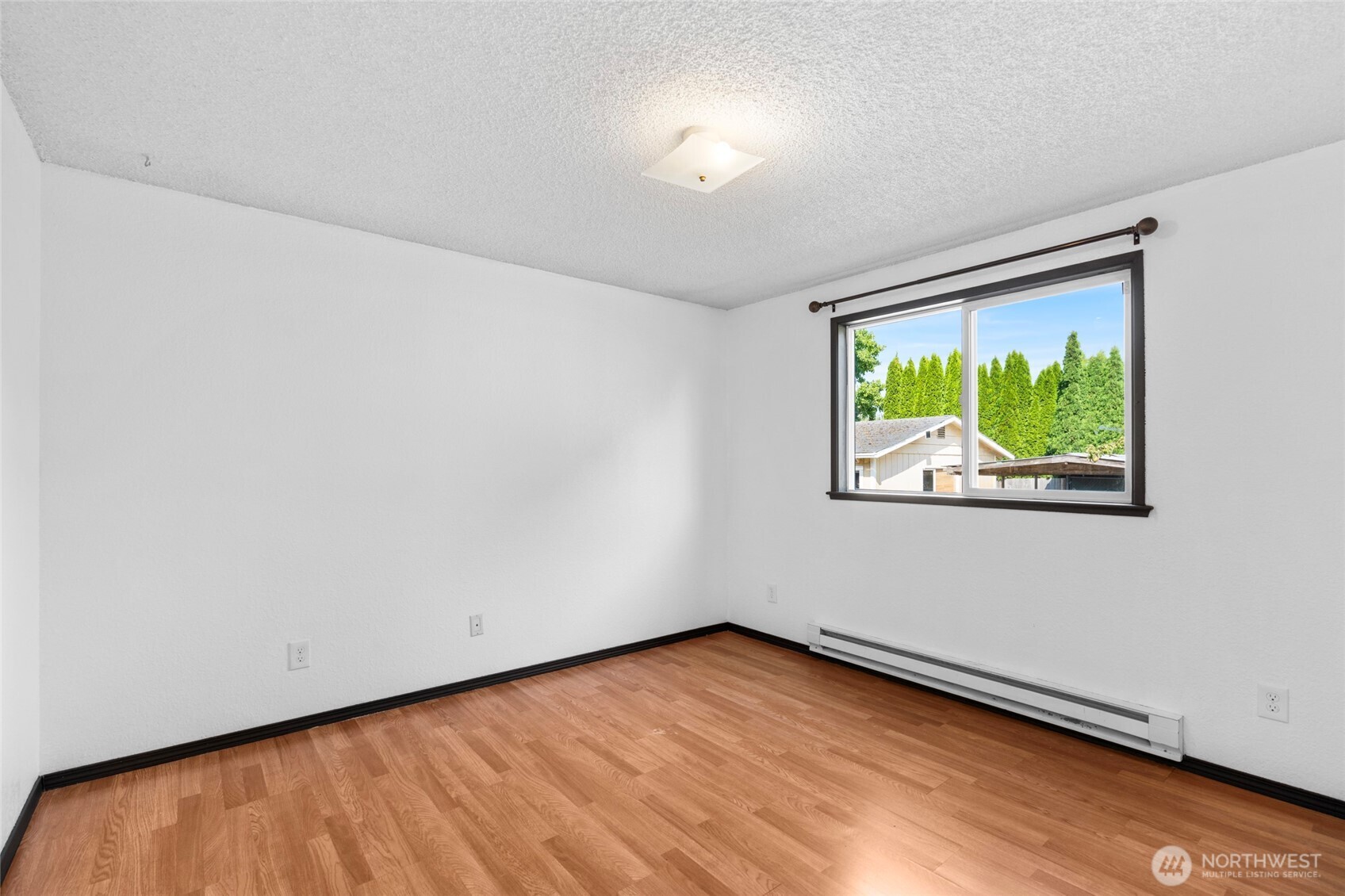 988 Ridgeway Drive Property Photo 20