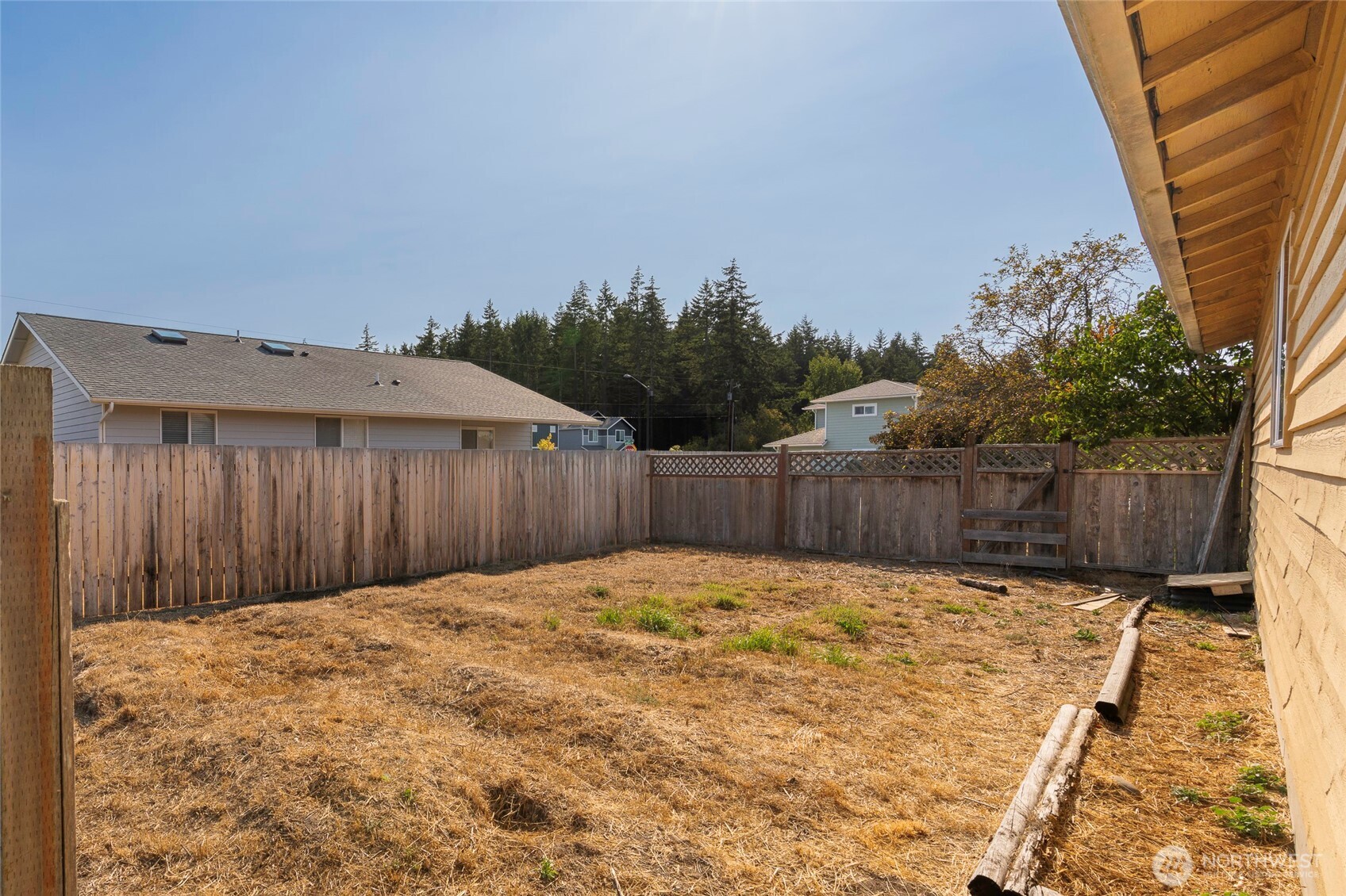 988 Ridgeway Drive Property Photo 31