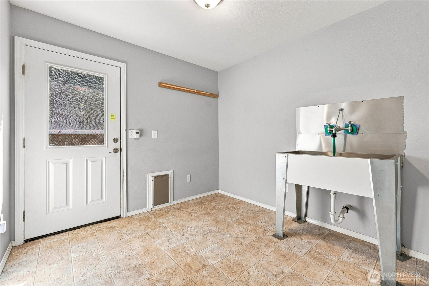 6807 A Gibralter Place Property Photo 20