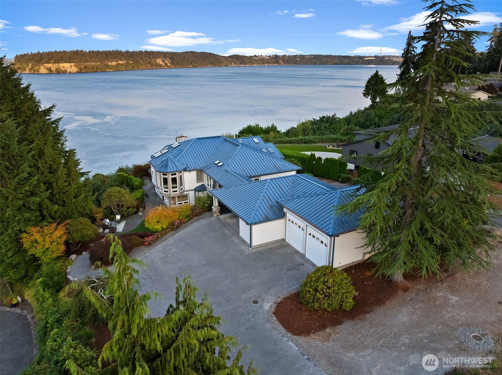 6803 Cascade Avenue Property Photo 3