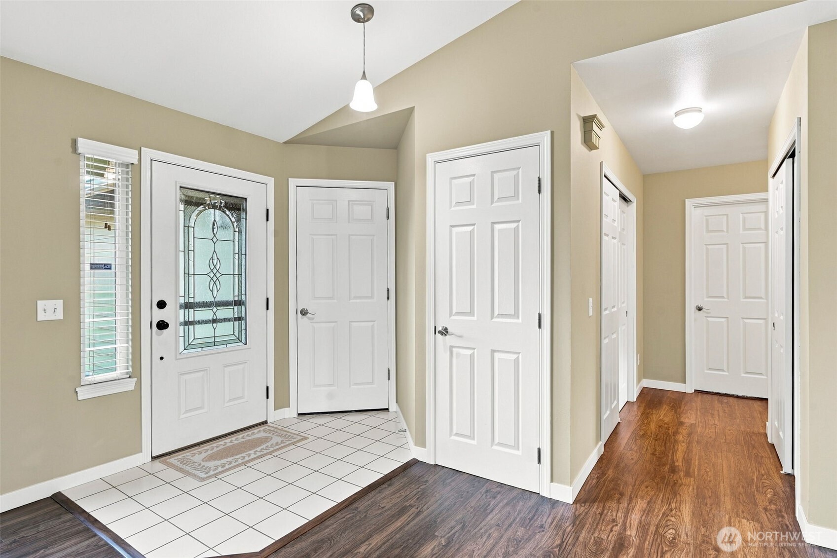 17523 Osprey Road Property Photo 4