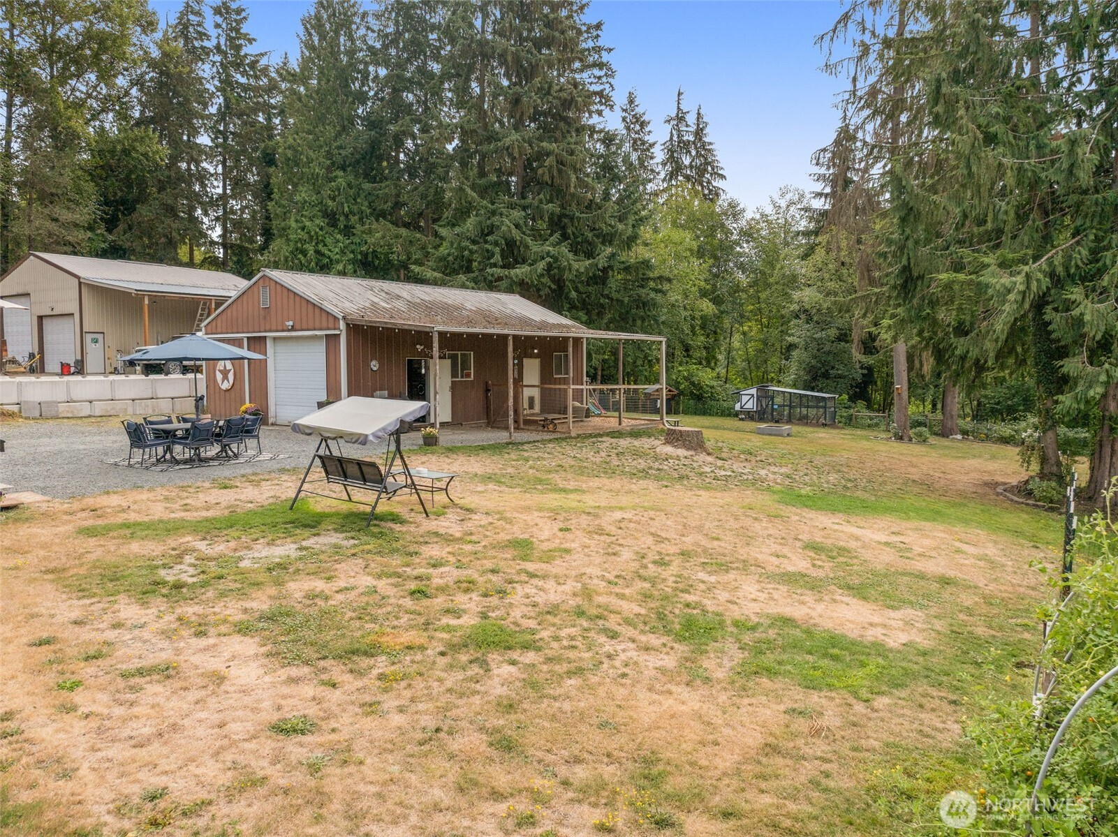 12130 221st Street Property Photo 9