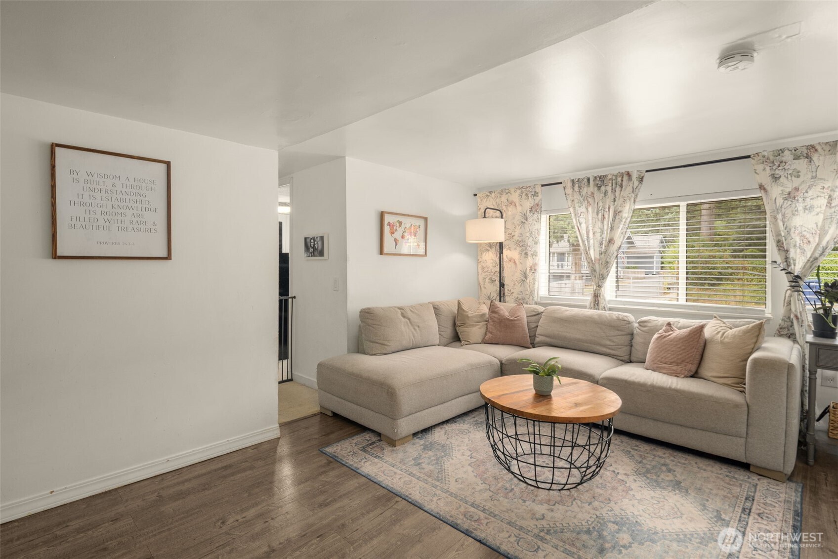 12130 221st Street Property Photo 16