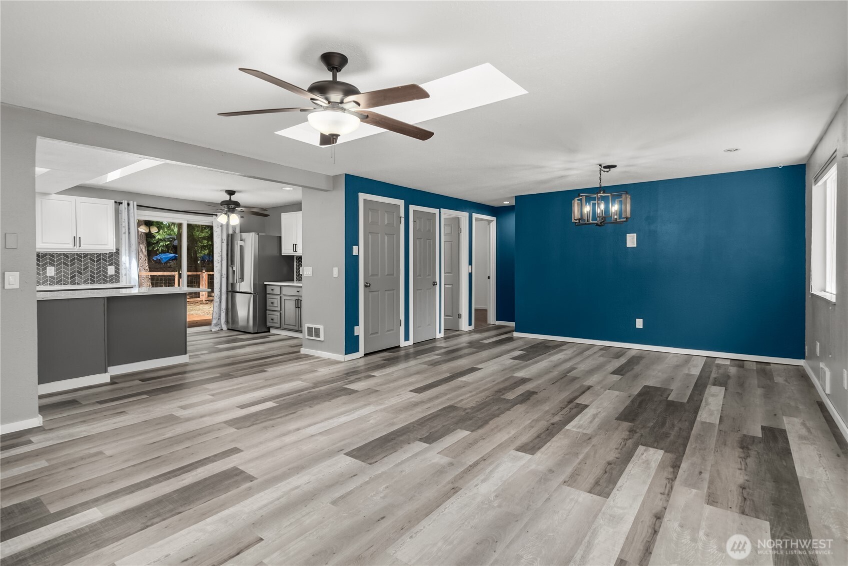 19109 57th Street Property Photo 5