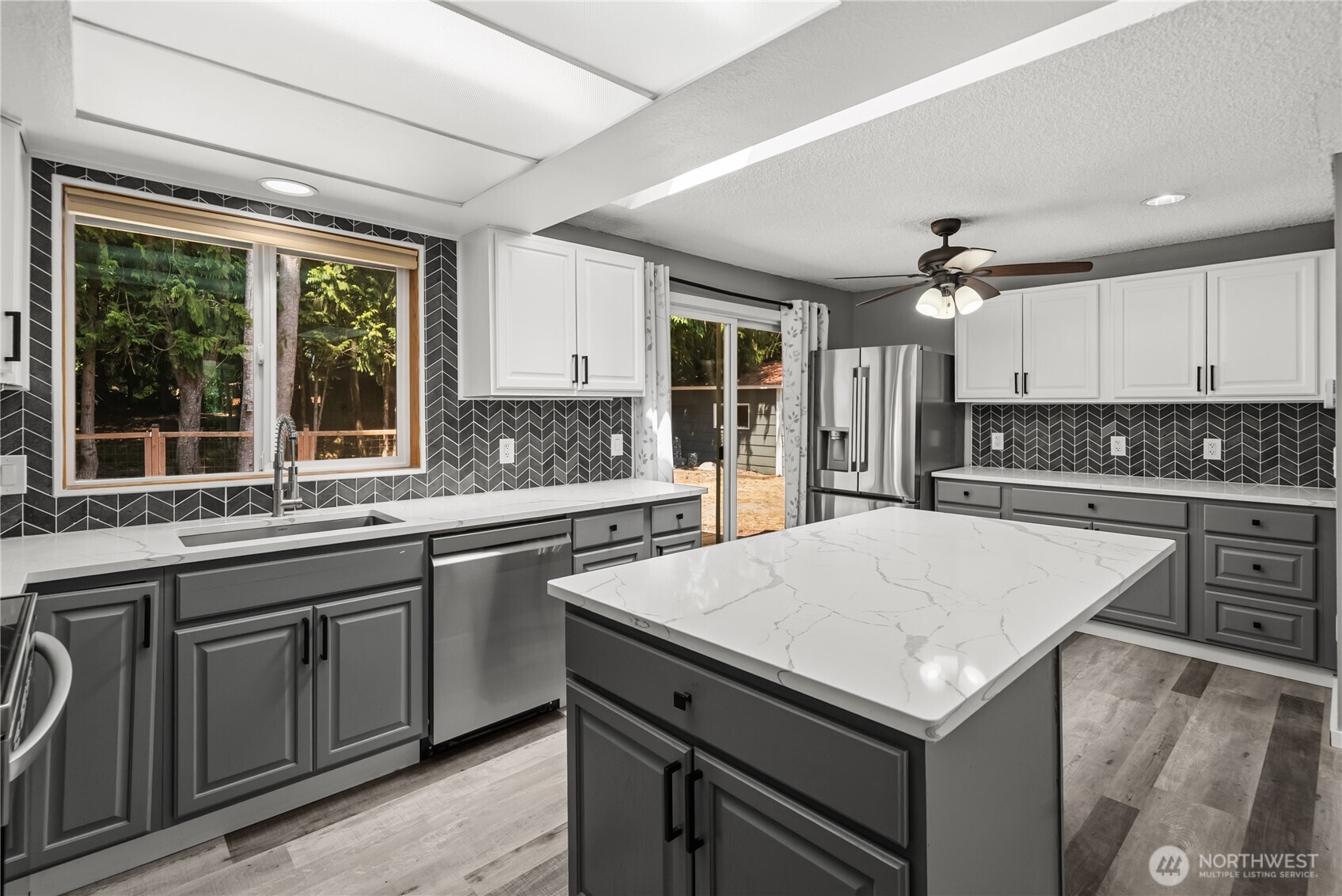 19109 57th Street Property Photo 13