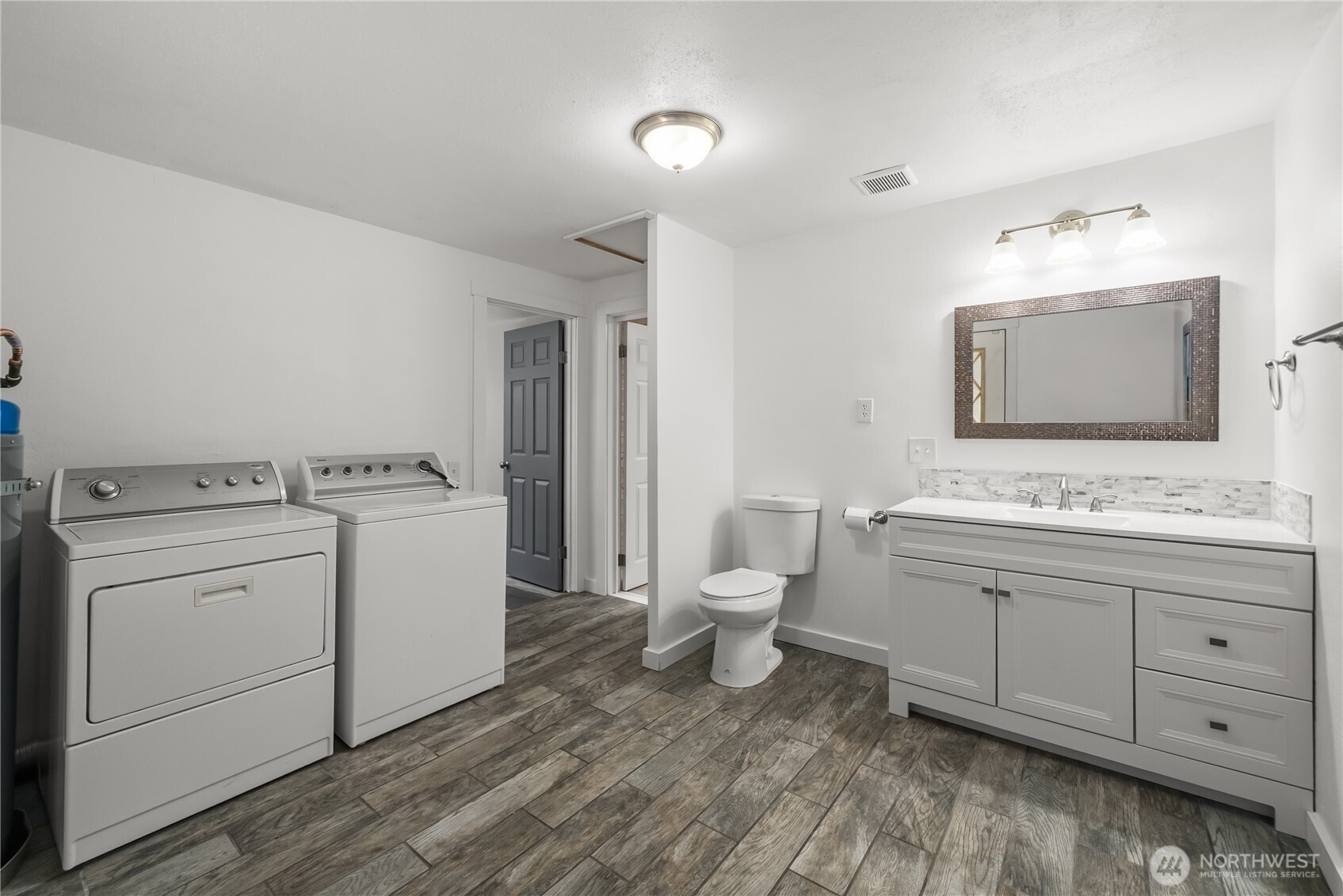 19109 57th Street Property Photo 22