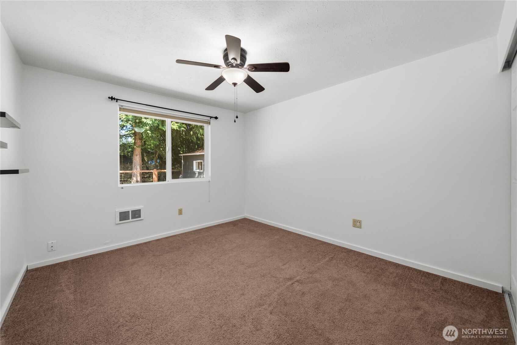 19109 57th Street Property Photo 27