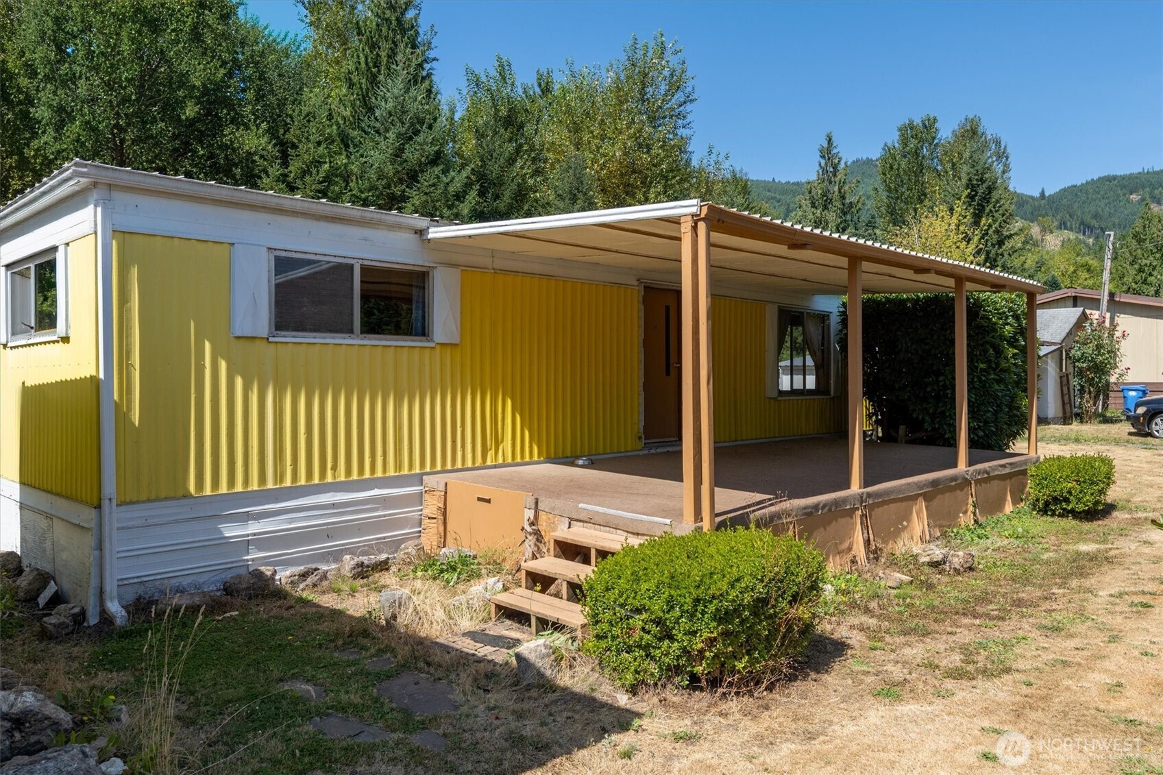 148 Cedar Lane Property Photo 4