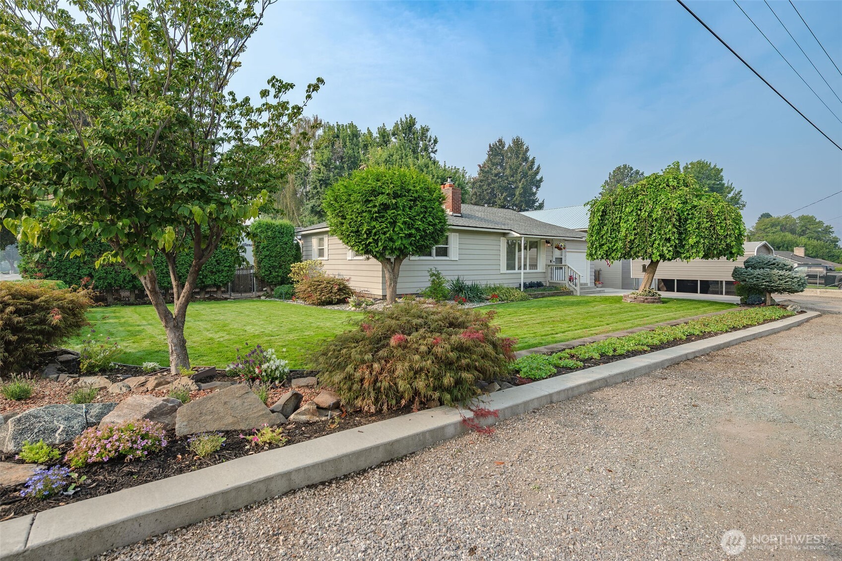 1388 Tedford Street Property Photo 7
