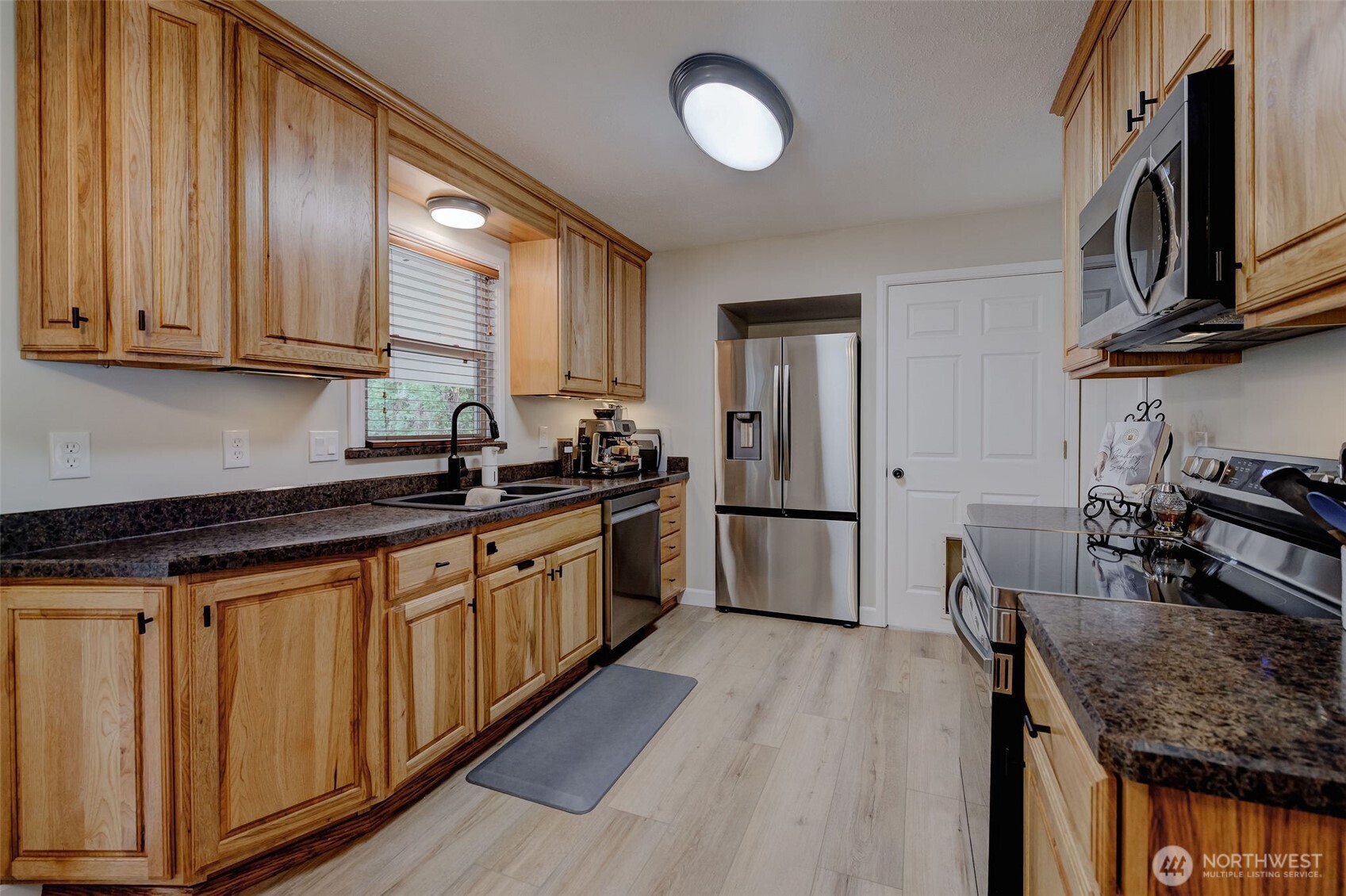 1388 Tedford Street Property Photo 14