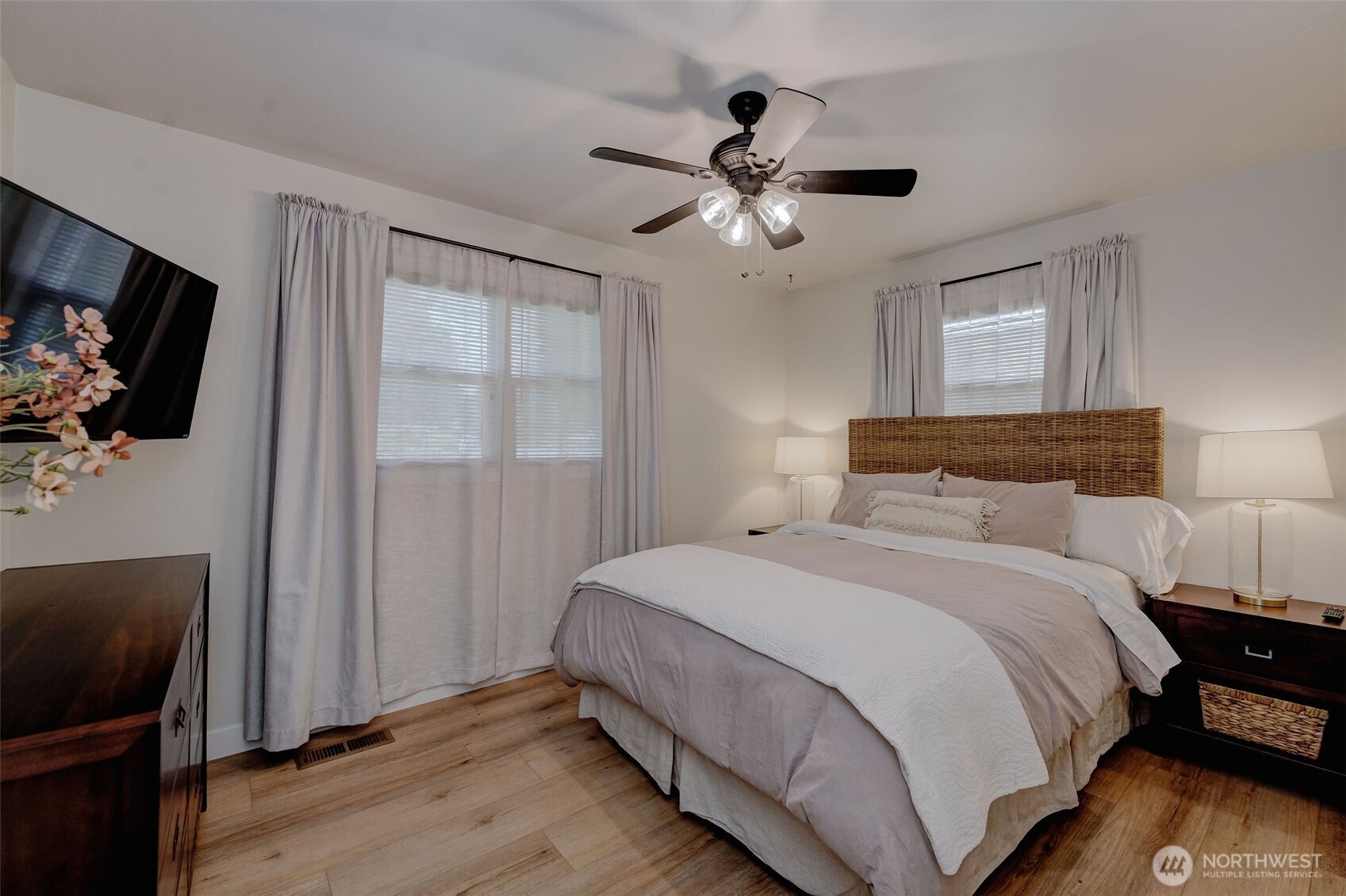 1388 Tedford Street Property Photo 15