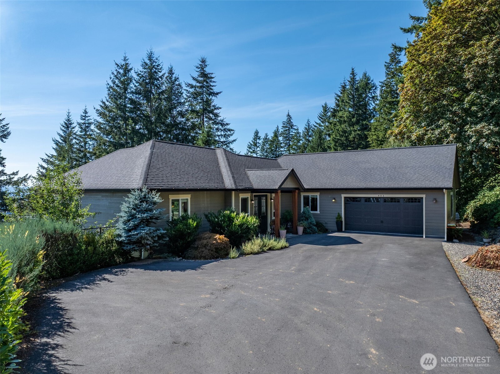 403 Se Crestview Drive Property Photo 5
