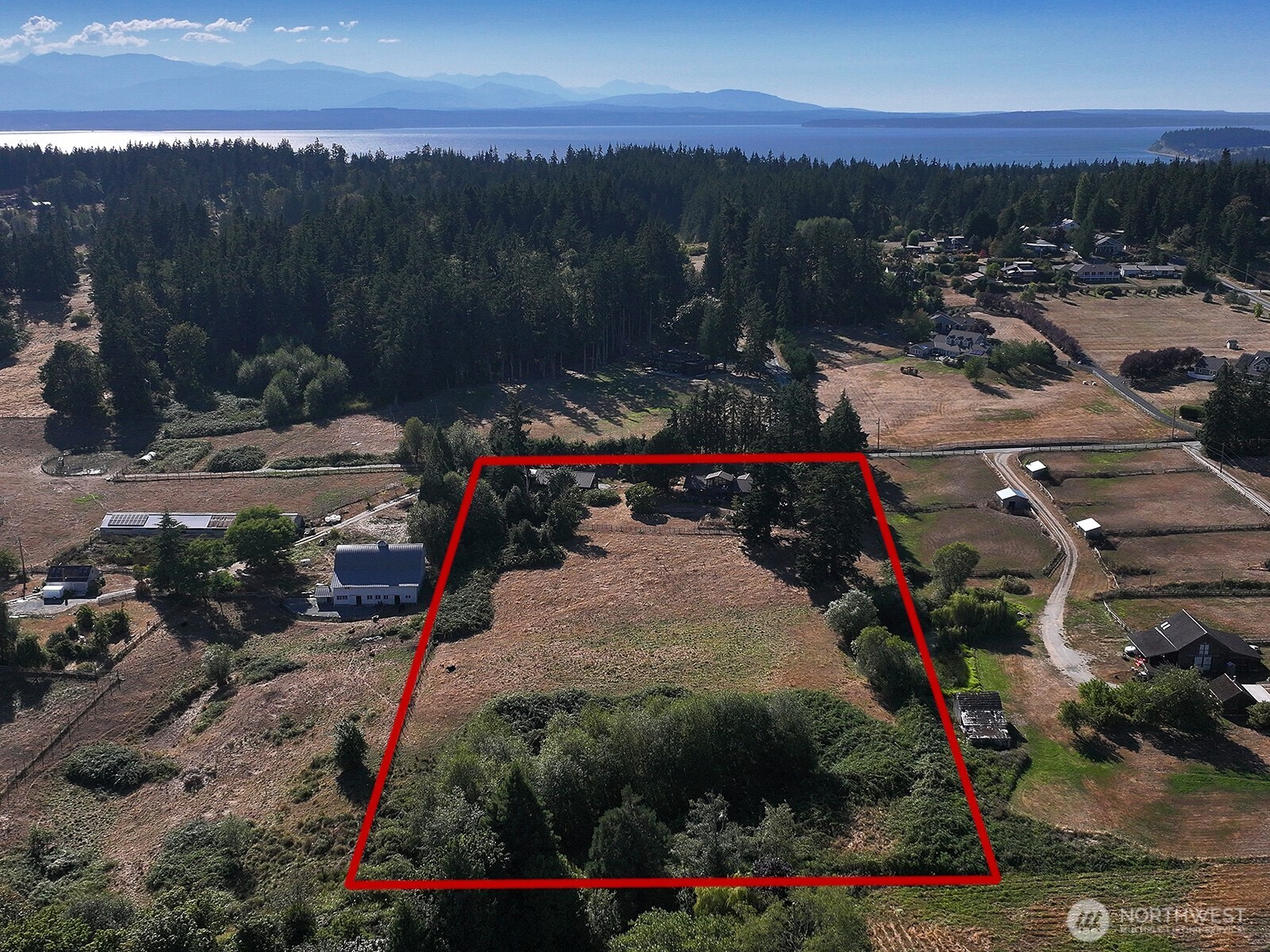 6065 Mcmaster Road Property Photo 2
