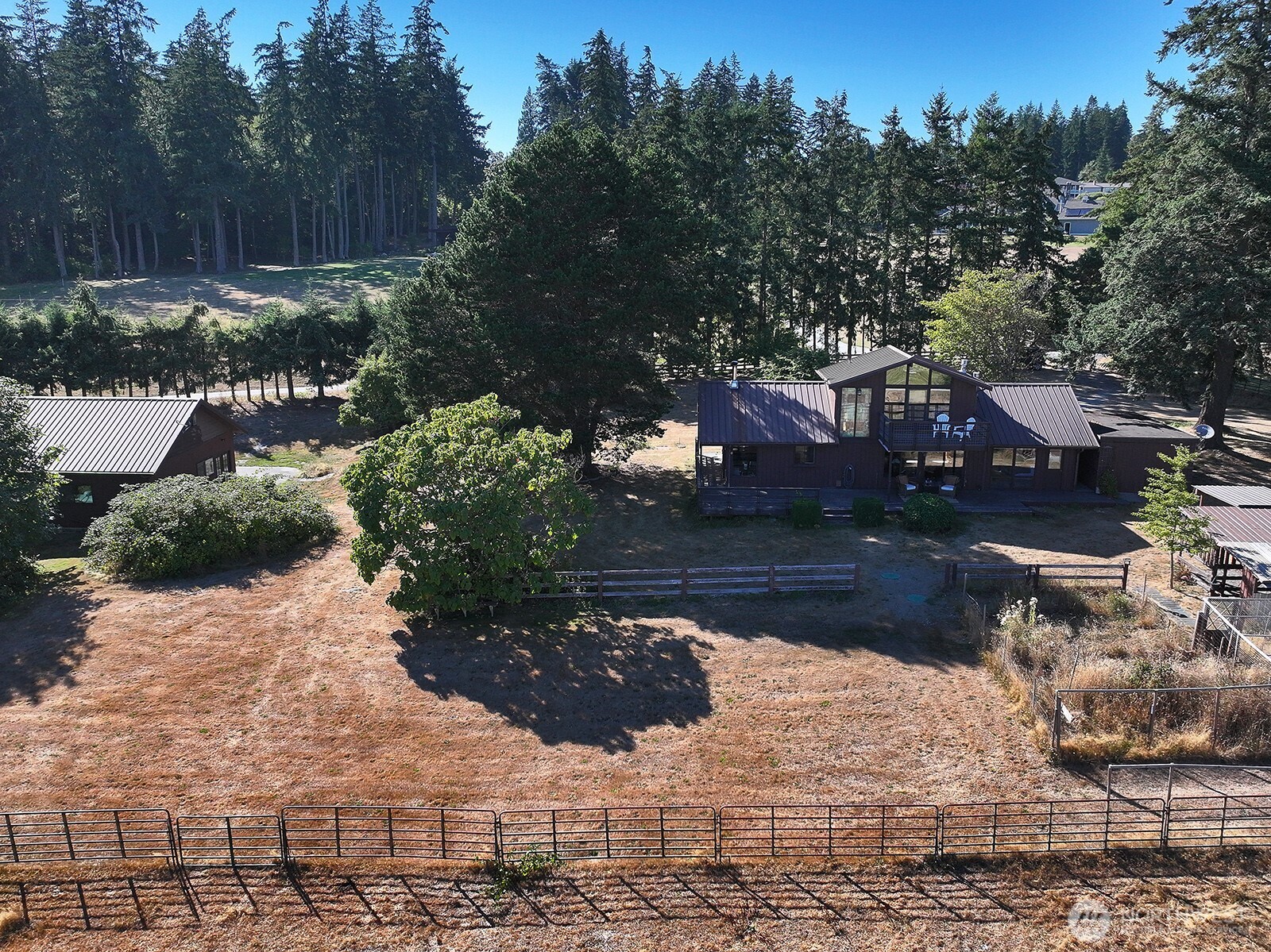 6065 Mcmaster Road Property Photo 3