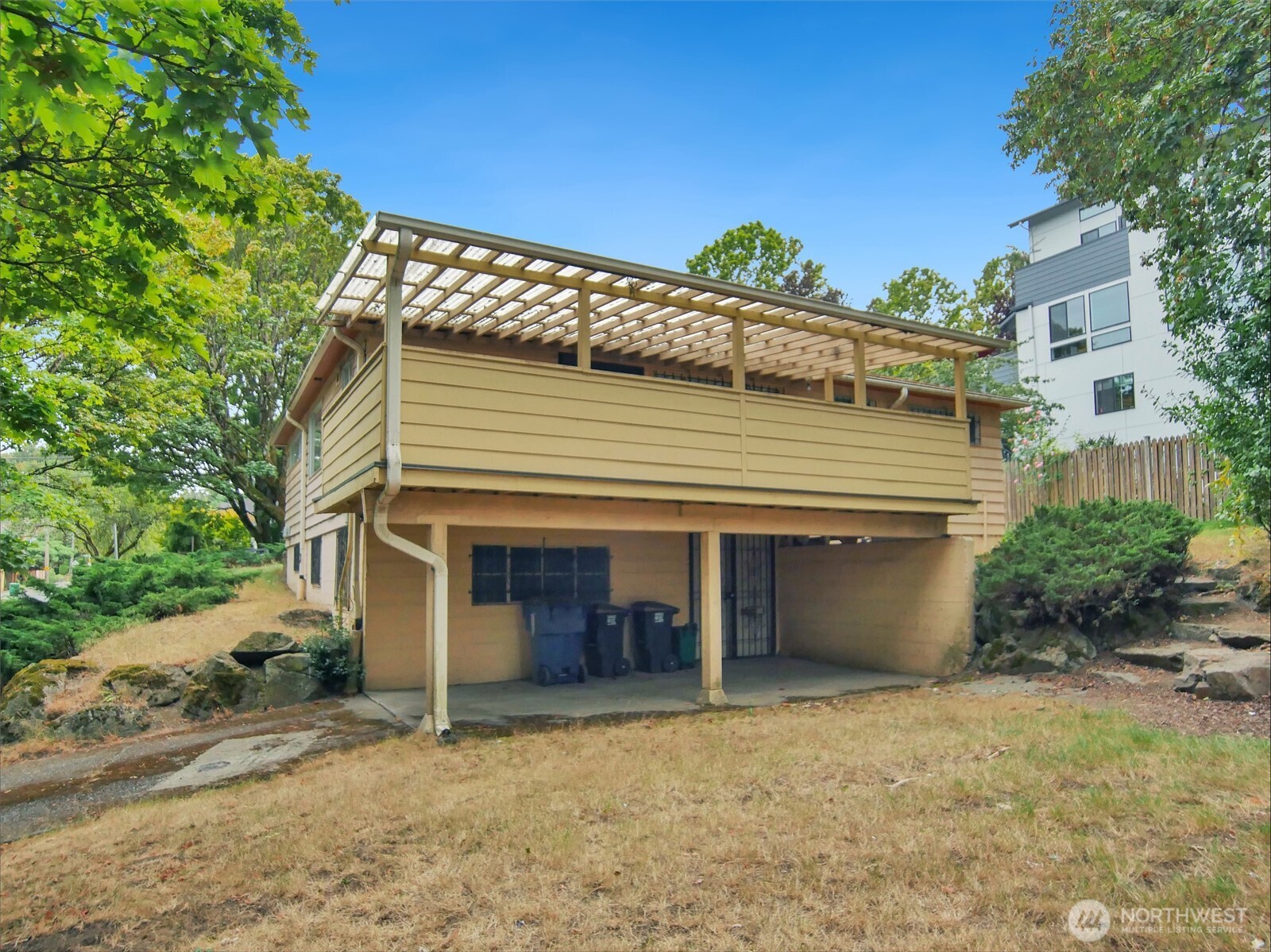 3020 E Yesler Way Property Photo 32
