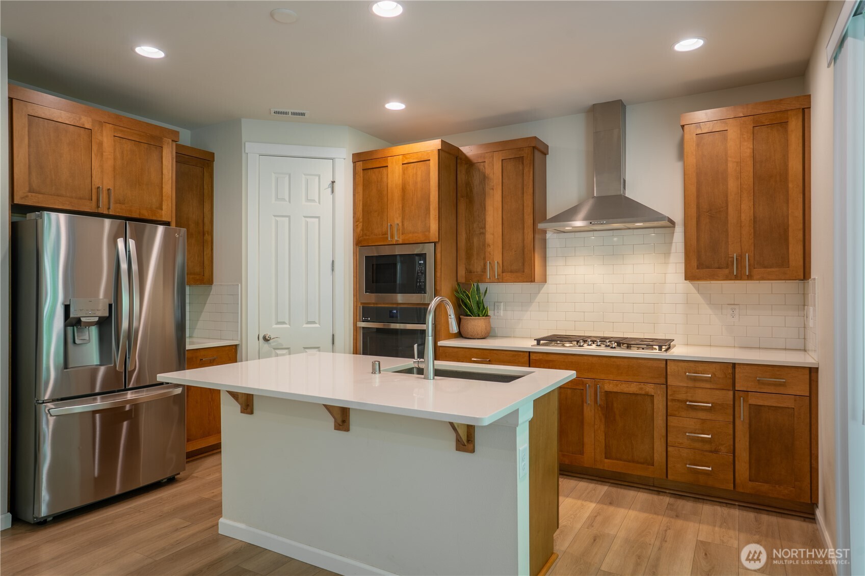 6243 Windlass Avenue 12 Property Photo 8