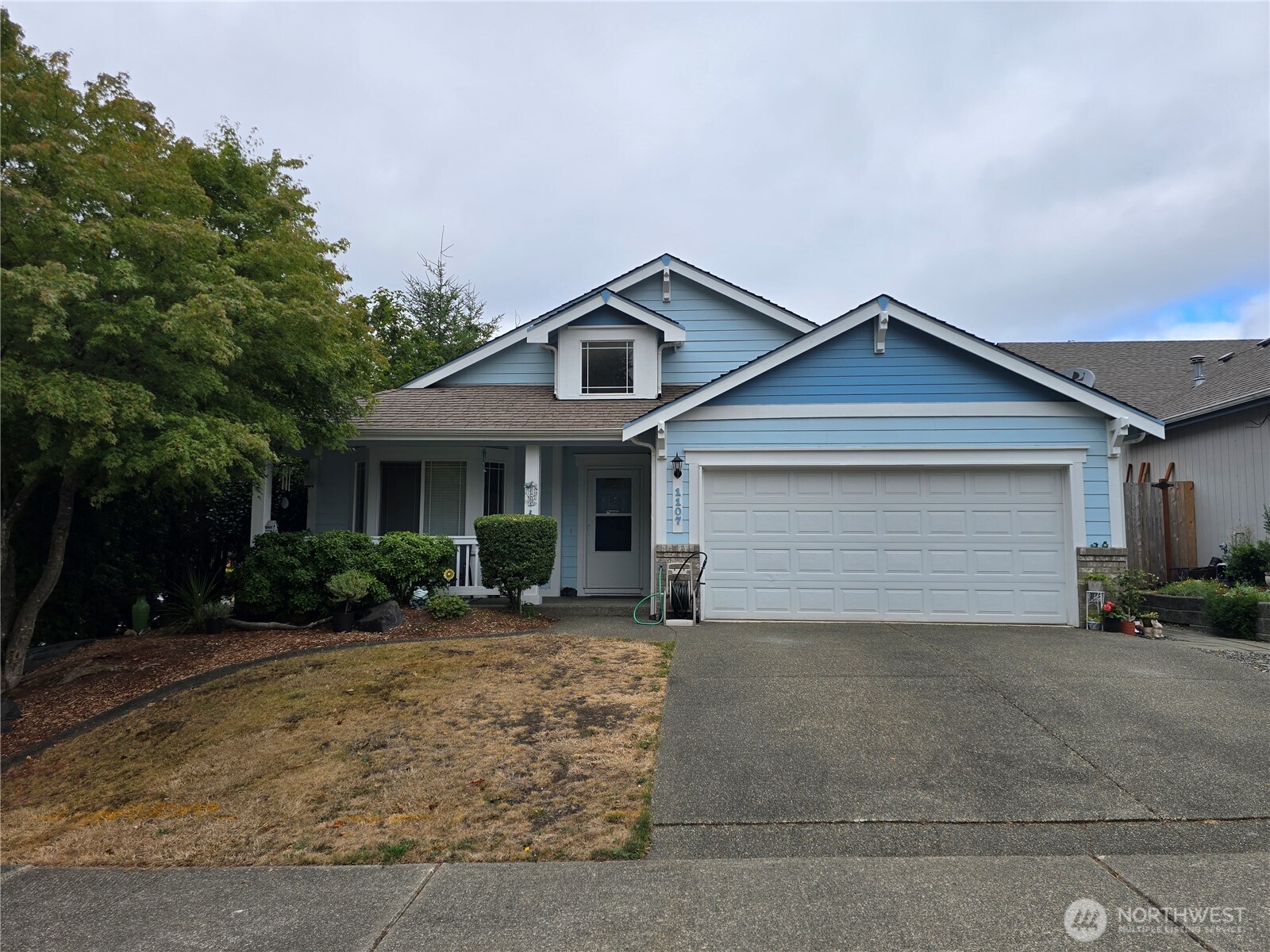 1107 Georgetowne Drive Property Photo 1