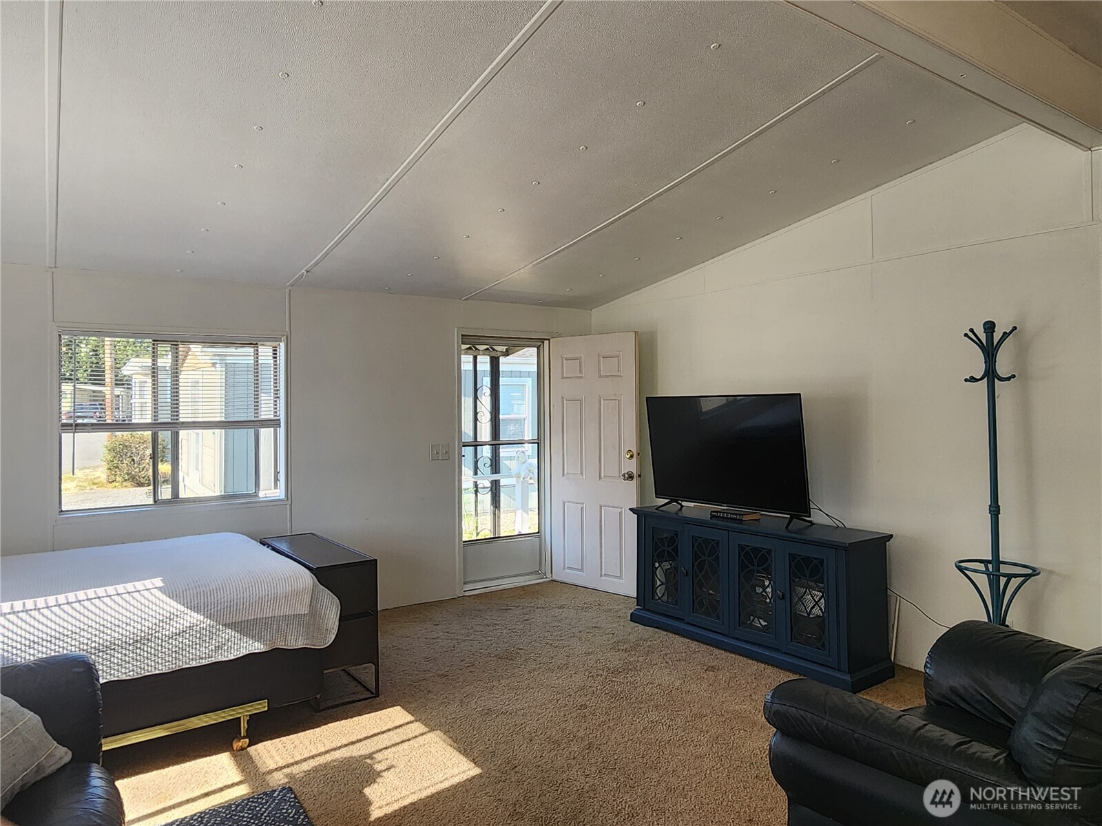 3715 152nd Street 41 Property Photo 8