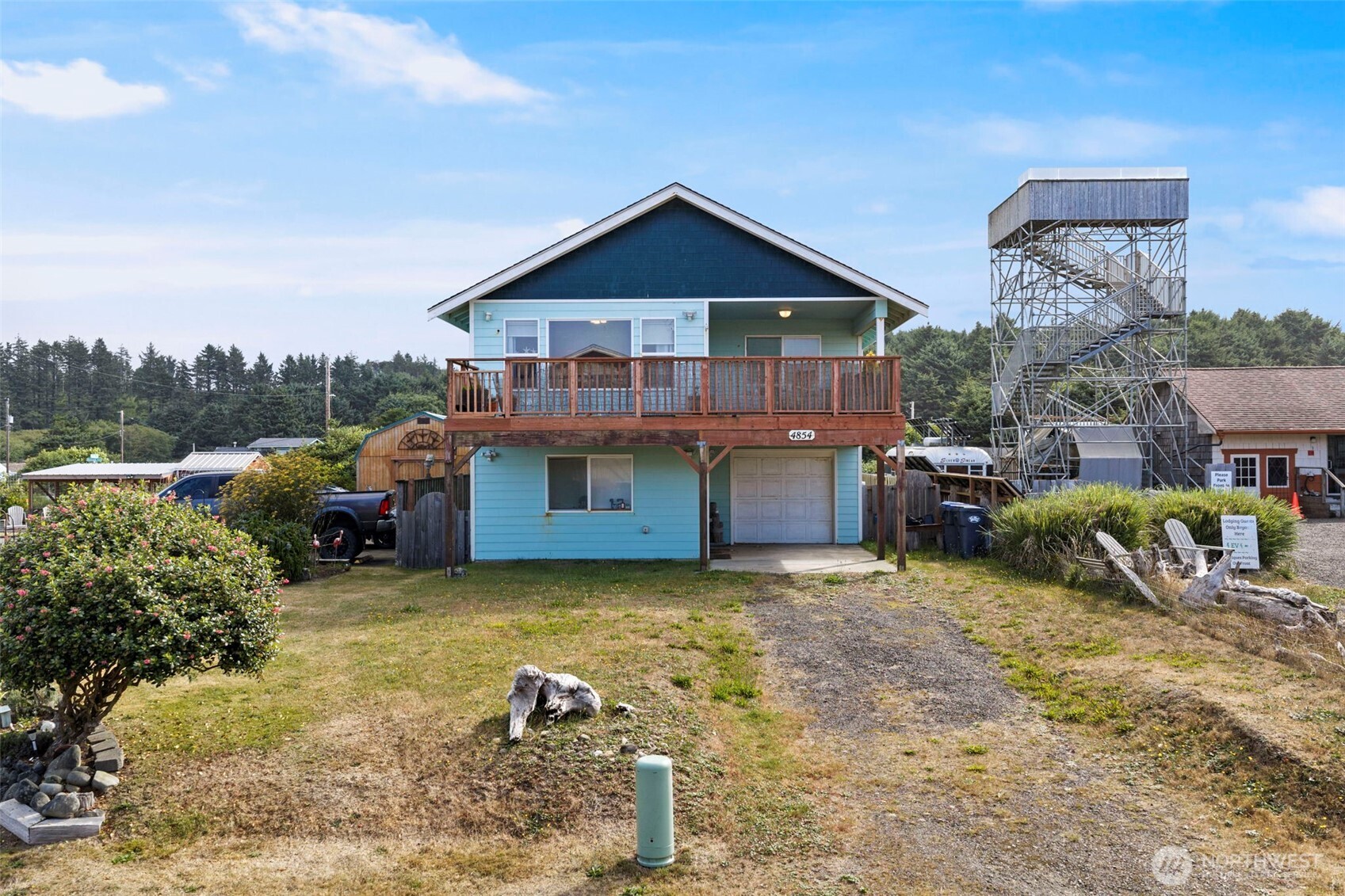 48540 Pacific Boulevard Property Photo 1
