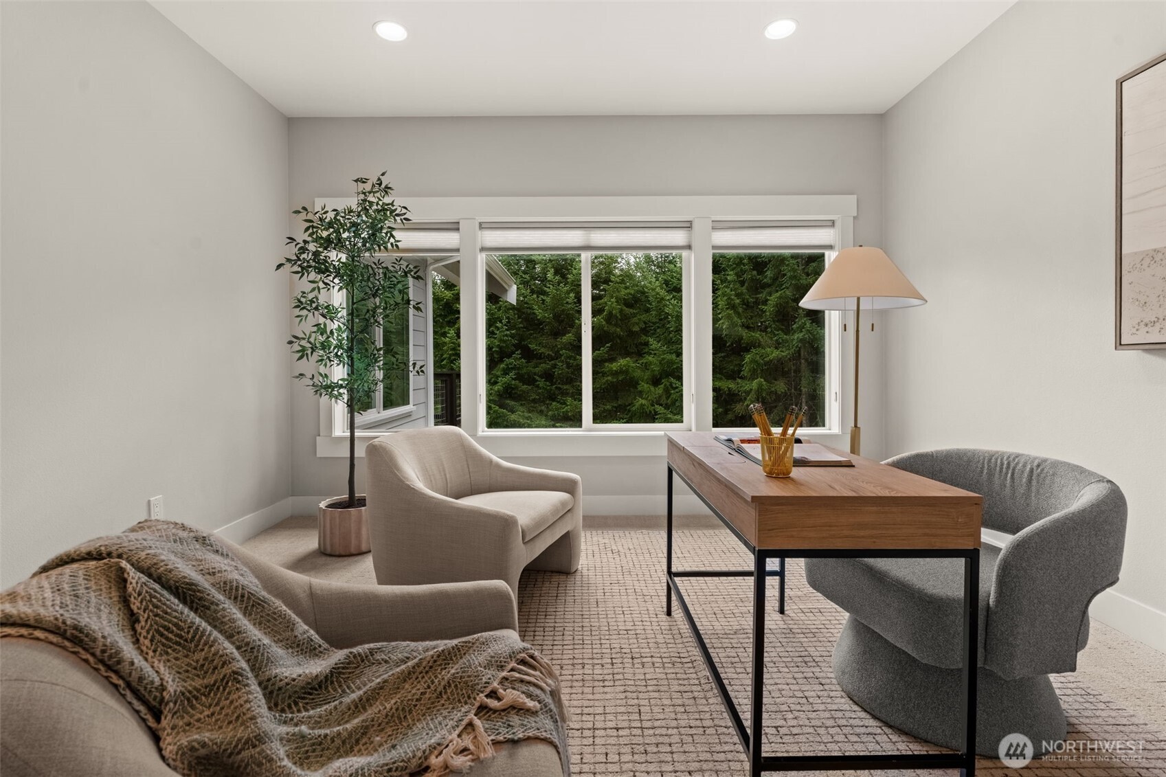 5314 69th Street Property Photo 17